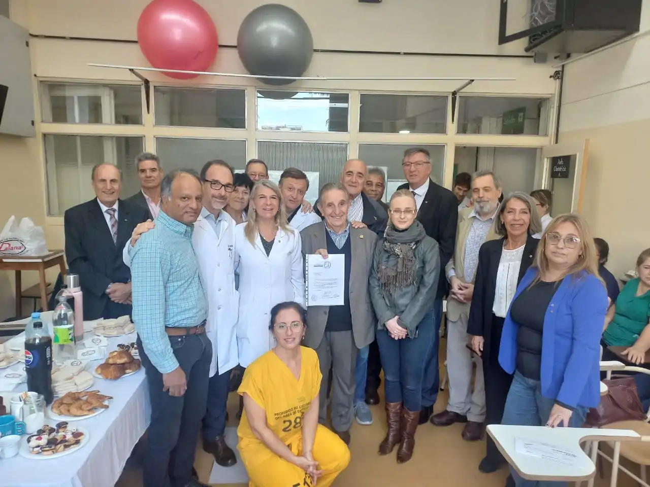 Apoyo a hospitales públicos