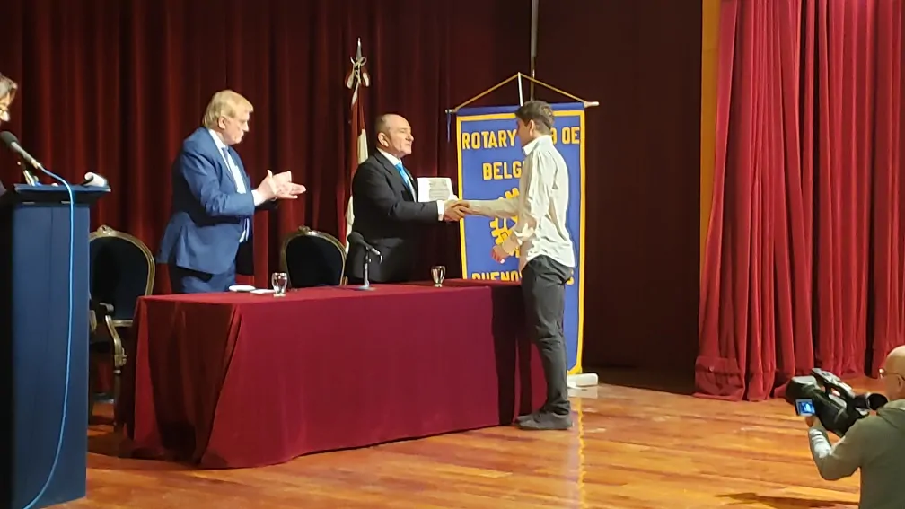 Educación y estímulo al esfuerzo académico